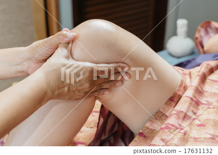 Thai foot and leg massage series 17631132