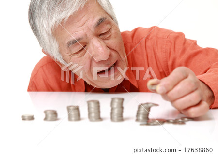 投資失敗的老年人 投資失敗的老年人 17638860