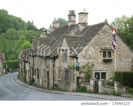 British stone building city 1 17640127