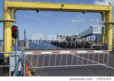 Barrier to the ferry 17641404