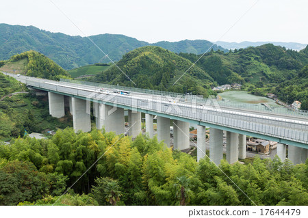 New Tomei Expressway New Tomei Expressway 17644479