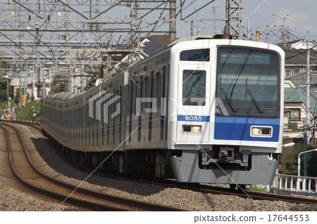 [SI] 西武池袋線 6000 系列列車（一般列車：直達東京地鐵有樂町線） 17644553