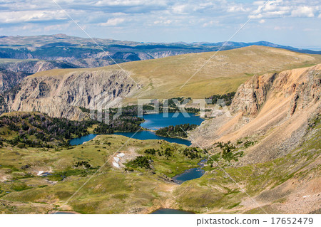 Scenic view along the Beartooth Highway in Montana 17652479