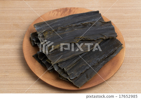 Hidaka kelp 17652985