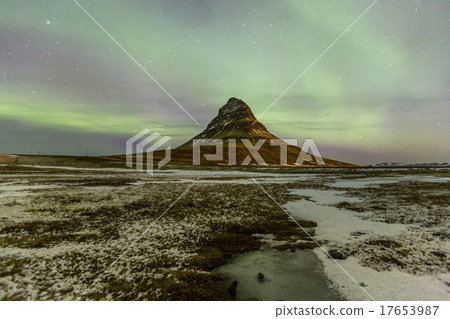 Northern Light Aurora borealis Northern Light Aurora borealis 17653987