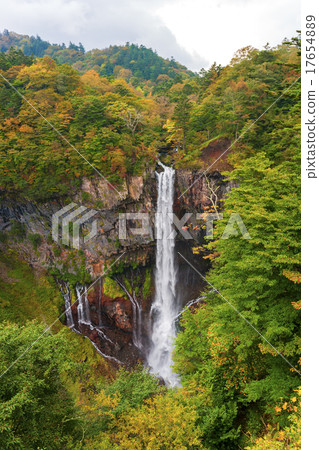 陽光（華嚴瀑布十月） 17654889