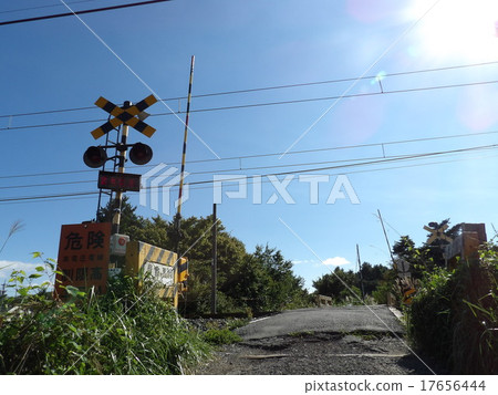 農村鐵路道口 17656444