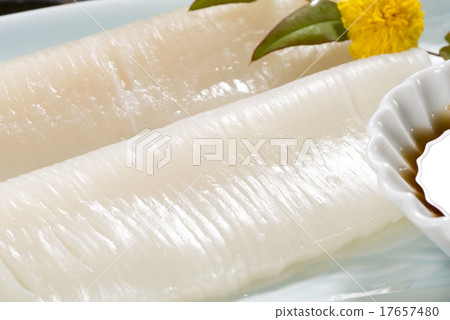 Squid sashimi 17657480