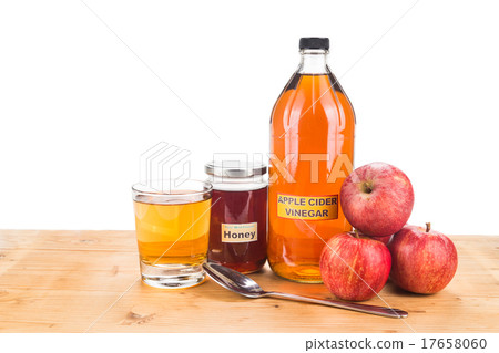 Apple cider vinegar with honey, natural remedies Apple cider vinegar with honey, natural remedies 17658060