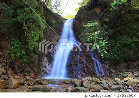 Waterfall 17658607
