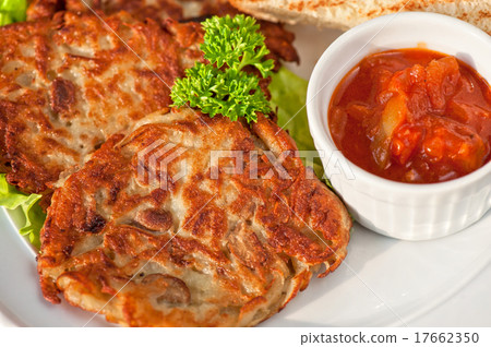 potato pancakes potato pancakes 17662350