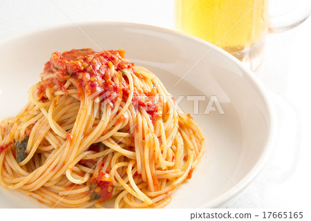 Tomato pasta 17665165