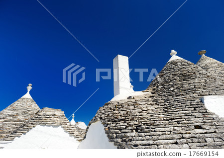 Traditional trulli houses in Alberobello 17669154