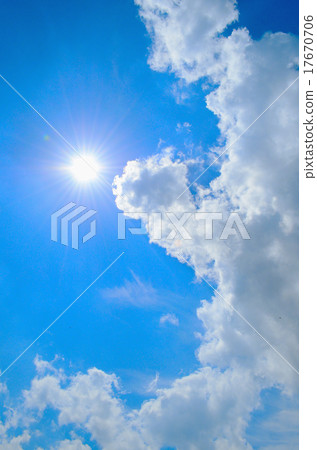 The sun over the cloud peak 17670706