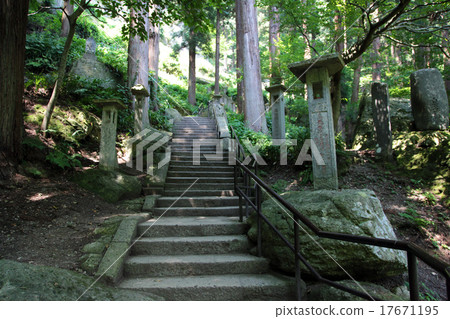 山寺 山寺 17671195