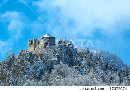 Ehrenberg Castle winter view (Austria, Bavaria). 17672074