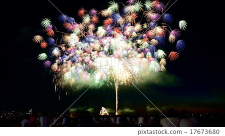 Brilliant fireworks 17673680
