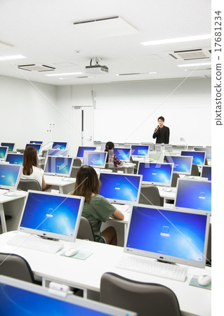 Learning image computer room student 17681234