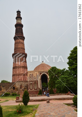 Indian capital Delhi World Heritage Site Qutub Minar 17681862
