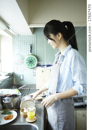 女人做家務 17687470