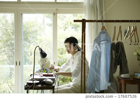 女人做家務 17687526