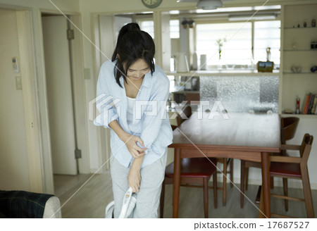 女人做家務 17687527