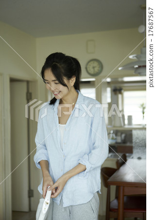 女人做家務 17687567