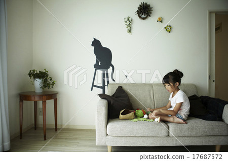 Girls playing at home 17687572