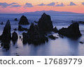 Basal coast of sunset 17689779