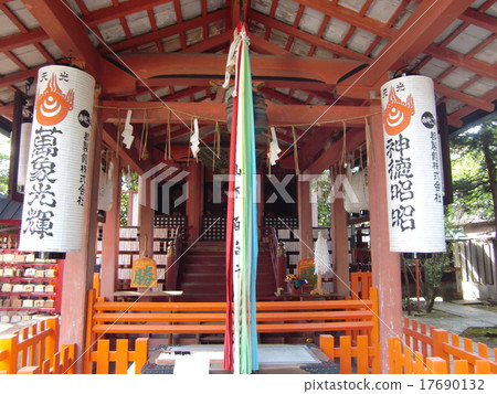 Takeshi Inari shrine 17690132
