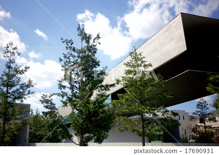 Hoki Art Museum 17690931