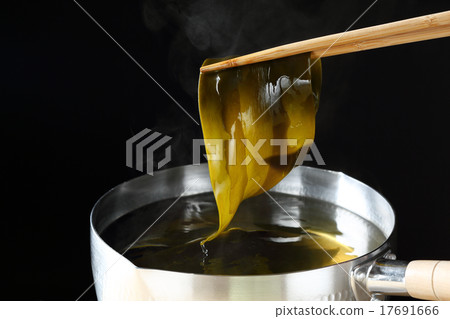 Kelp soup 17691666
