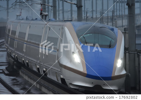 Hokuriku Shinkansen W7系列 17692802