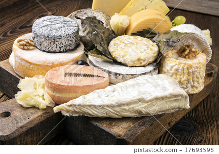 cheese plate 17693598