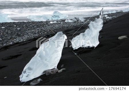 Joekulsarlon, Iceland Joekulsarlon, Iceland 17694174