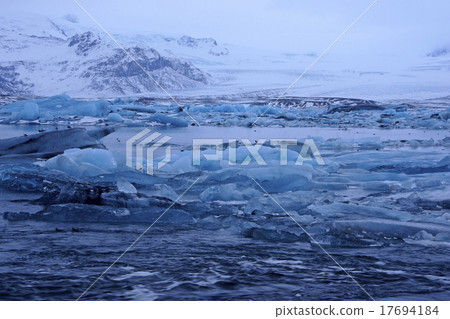 Joekulsarlon, Iceland 17694184