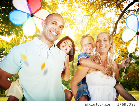 Family Playing Outdoors Children Autumn Concept Family Playing Outdoors Children Autumn Concept 17699085