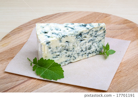 Dor Blue cheese Dor Blue cheese 17701191