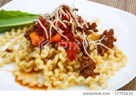 Fussili with beef meat Fussili with beef meat 17701610