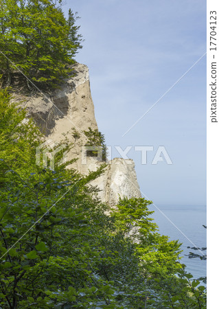 Limestone ridge Moen 17704123
