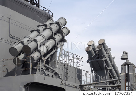 Escort Ship Yuugiri Harpoon SSM Escort Ship Yuugiri Harpoon SSM 17707354