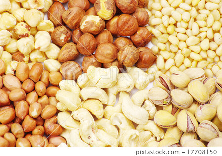 mixed nuts 17708150