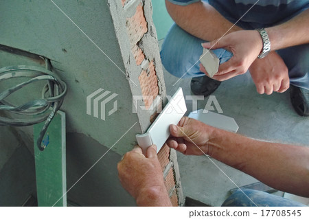 In Construction 17708545