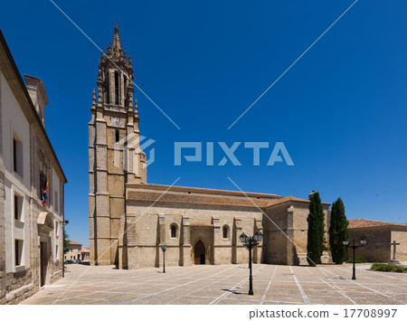 Church of San Miguel in Ampudia 17708997