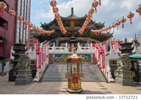 橫濱媽祖陵，從正面觀看陵墓 17712721