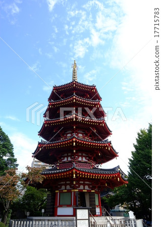 川崎大學八角形五層寶塔(角落側) 川崎大學八角形五層寶塔(角落側) 17715783