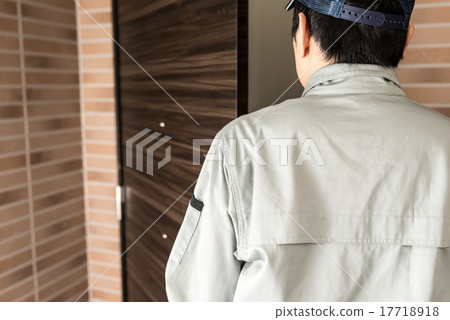 商 商 17718918