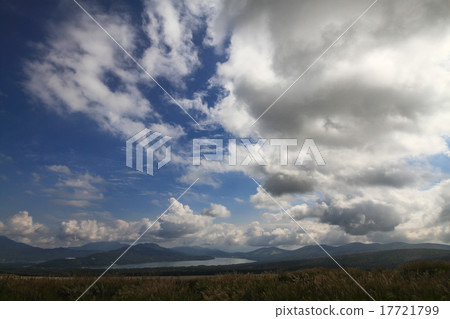 Majestic Susukino Field and Lake Yamanaka 17721799