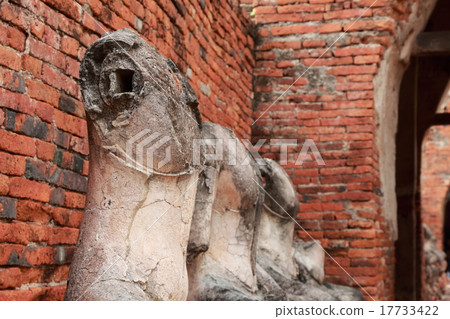 Thai Ayutthaya remains Wat Chaiwattanaram Thai Ayutthaya remains Wat Chaiwattanaram 17733422