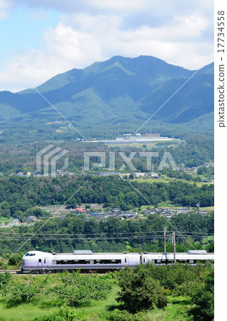 E351 system express supermarket Azusa line which goes around Nippu Togeno town backed by Chigake-dake in Yamanashi prefecture 17734558